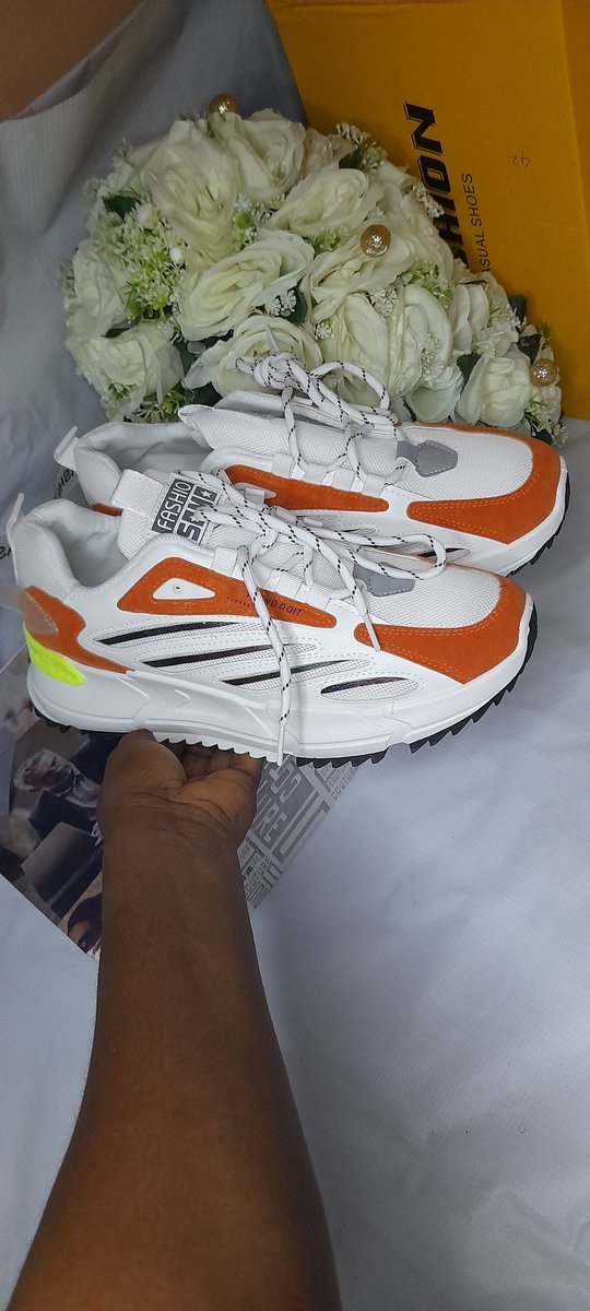 Mo_pouche's tweet photo. Sale Price:- #9,500
🌐Nationwide delivery💯 
No Scam Zone❌️

NOTE:- Store is located at No 28 Alhaji Olusesi Way off Ago Palace Way Okoto-Isolo Lagos👈 https://t.co/wD1BC38Pp7