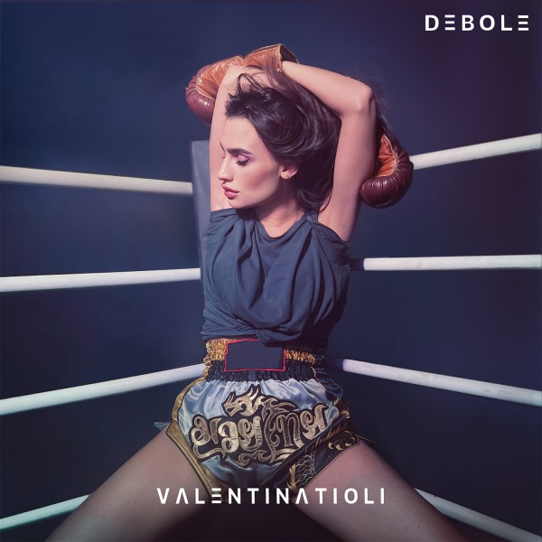 RadioAirplay_it's tweet photo. #Debole è il nuovo singolo di @ValentinaTioli in #radio da domani 17 marzo

#NewSingle #Onair 
📻#radiodate-https://t.co/LJvSRgQIDr
#NewMusicFriday 

@RedBlue_Music https://t.co/SvH2556glV