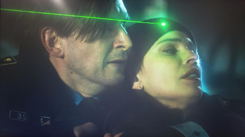 SpecOPSdrummer's tweet image. @FBIIntCBS Seriously? Raines flags Kellet with his rifle? Did you folks not have a technical advisor on set?
#gunfails