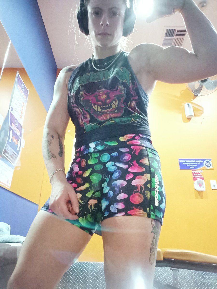 gymbro_Jessie's tweet photo. MK plus 

Not ready for us

#backpain #pwaonfite #pwablacklabel https://t.co/76198XYWQ5