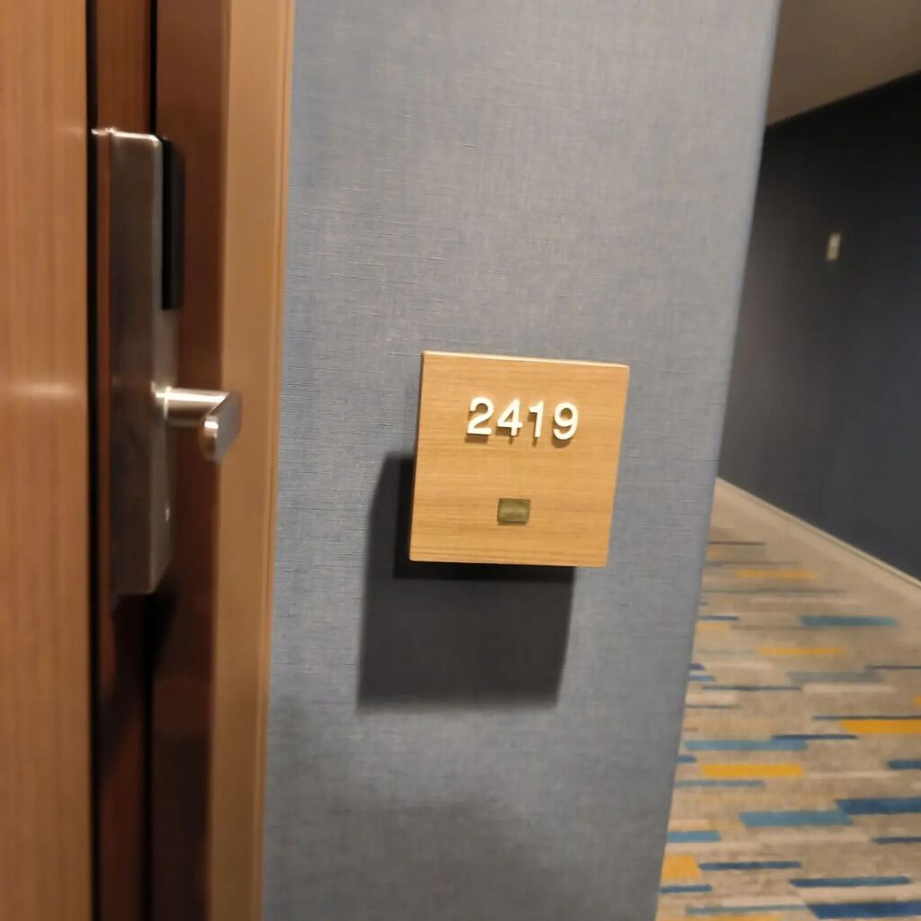 jlmoyac's tweet image. #roomnumber #japan 3

roomnumbers #hotels #travel #worktravel #solotravel #rooms #hotels #hoteles
@golfinspain instagr.am/p/Cp1dUIvPzCM/