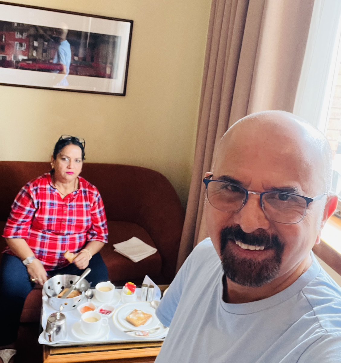 KrisBhattarai's tweet photo. It doesn't matter 
where you go,  
the insider doesn’t 
move an inch,

it’s there registering 
all events, and yet
it is untouched…

#TheWitnessingSelf
#ZenToday https://t.co/vxrjOId7Hq