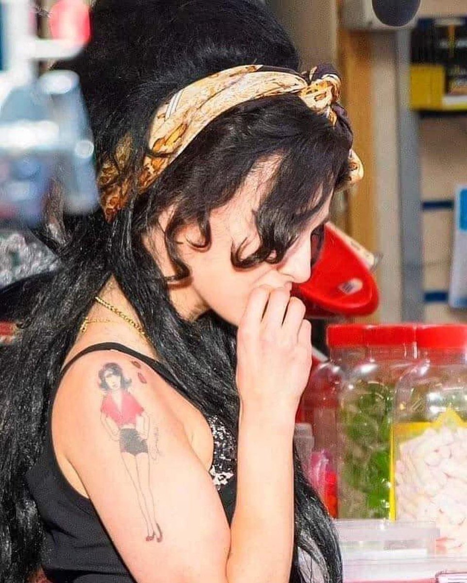 DistritoPop tweet picture