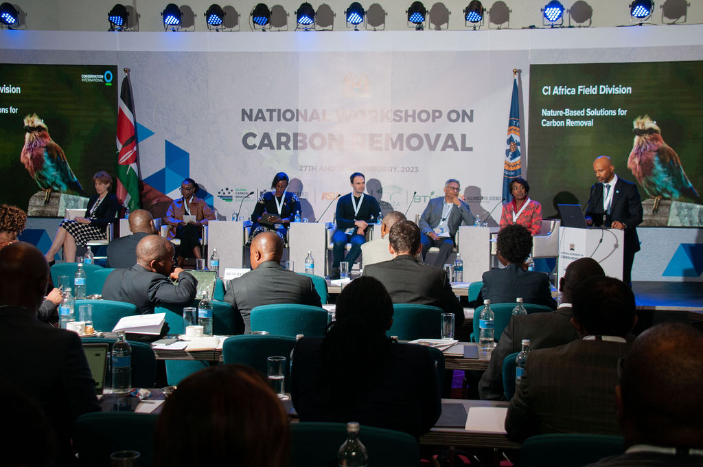 MamboHeritage's tweet photo. Kenya launched the first-ever Global Carbon Removal Workshop with the leadership of the Government of Kenya, along with many carbon removal vanguards from Kenya. @Thunderbird @ArizonaState  @konzatechnopolis @ScienceAlly 
#carbon #kenya #leadership https://t.co/zTW1Jka5Ai