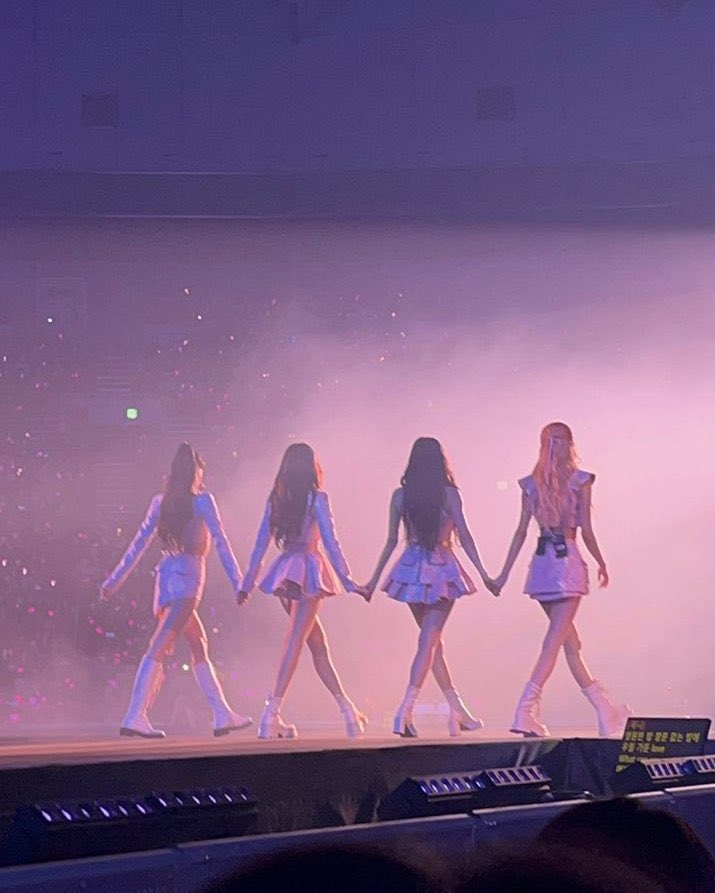 LinhTam30's tweet photo. 🖤💖BlackPink encore tickets in Thailand 2023
E2L - 27th (2tickts)
B5 - Row BT - 27th May (1 tickt)
B5 - Row BR - 28th May(1 tickt)
B6 - Row BQ - 27th May(1 tickt)
B6 - Row BS - 27th May ( 1 tickt)
📬Dm for more information
#wts #BLACKPINK_BORNPINKENCORE
#wtsblackpink #wtb https://t.co/wTfZEKLVFa
