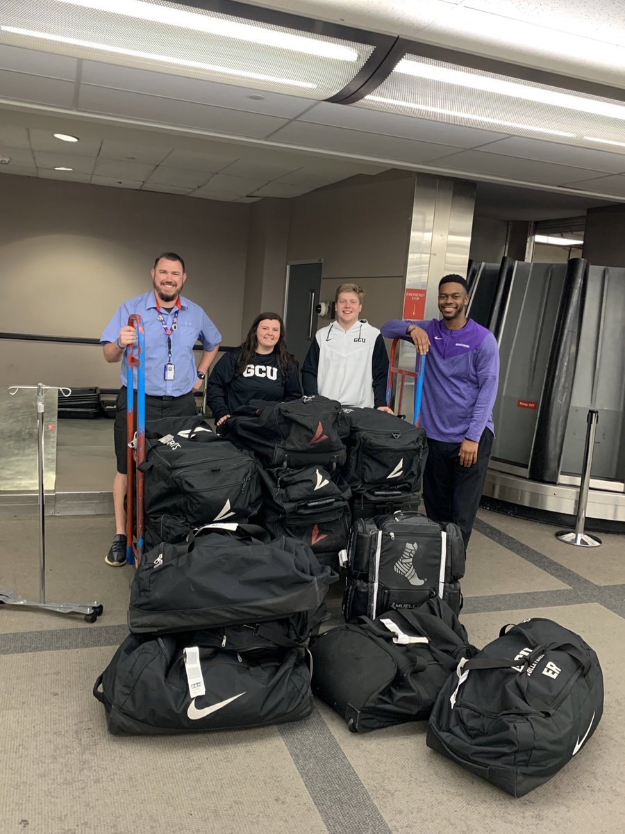 GCU_MBB's tweet photo. 𝗨𝗣𝗗𝗔𝗧𝗘: bags secured. 🙏 https://t.co/tfb60hgqzF