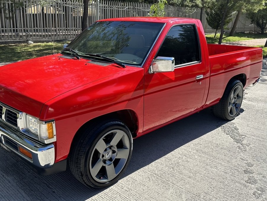 reyhardbodys's tweet photo. 96 nissan hardbody #beforeandafter #before&amp;after #antesydespues #nissanceros #mexico #ranflas #reydelashardbodys #nissanhardbodyd21 #lanissan1996 #SanFrancisco #larojelia #larogelia #clubdenissanes #trocasperronas #troquitassuelo #rinesdearmada #rinesdepathfinder #rinesoriginales https://t.co/WkYbTVg1l0