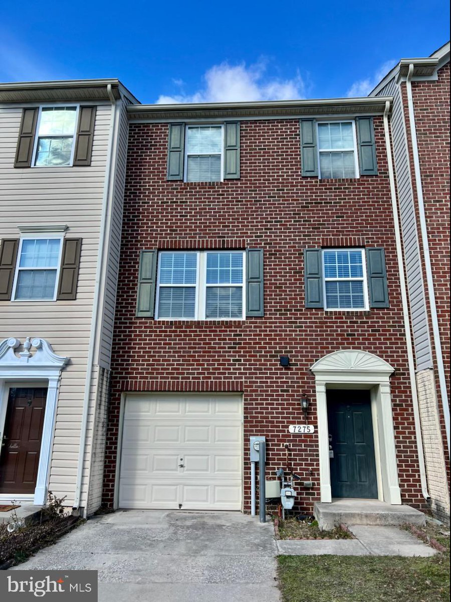 YourAgents4Life's tweet photo. New Listing! $390,000.00, 3BR, 3BA, 7275 MOCKINGBIRD CIR, Glen Burnie, MD 21060, Full Details https://t.co/whFm939Y7E https://t.co/cnK7QH9eI8