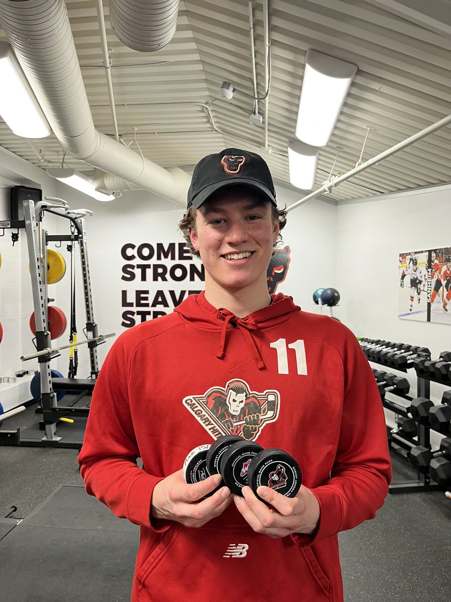 First career hat trick ✅

Add a fourth? Why not. 

What a night for Matteo Danis! 🔥