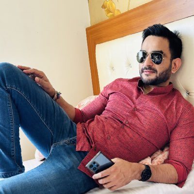 advpradeep39's tweet photo. #NewProfilePic https://t.co/HIkp2ZxRm7