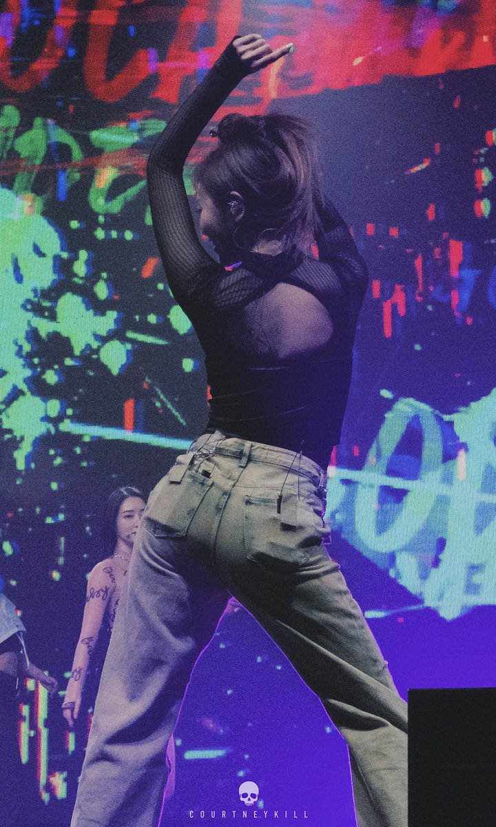 courtneykillx tweet picture