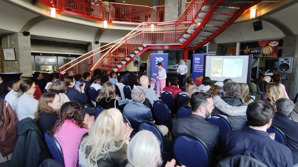 Laura Pelletier tweet media