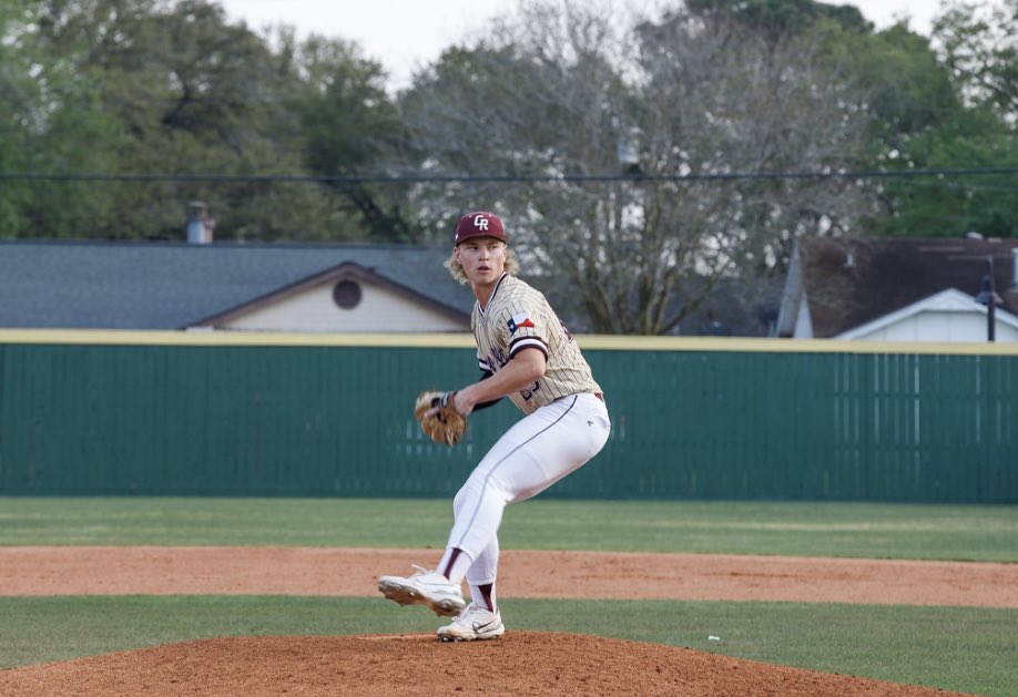 Cinco beats Tompkins 4-2 in 11 innings improving their record to 15-3 (3-1)