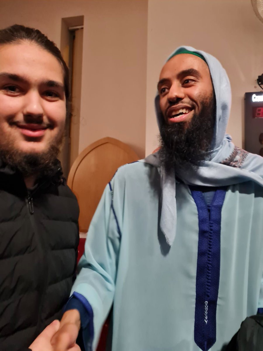 It was a privilege to meet <a href="/AbuTaymiyyahMJ/">MJ - Abu Taymiyyah</a> and attend his lecture in Crawley. May Allah reward him for all he contributes to the ummah َزَاكَ ٱللَّٰهُ