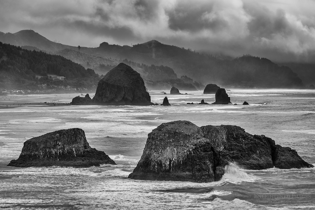 Stormy weather along the Oregon Coast, near Cannon Beach. From my newest blog post: "Lost on the Hard Drive; Episode 87: Photos From The Oregon Coast."   enlightphoto.com/oregon-coast-p…

#oregon #oregoncoast #seascape #landscapephotography #bwphotography