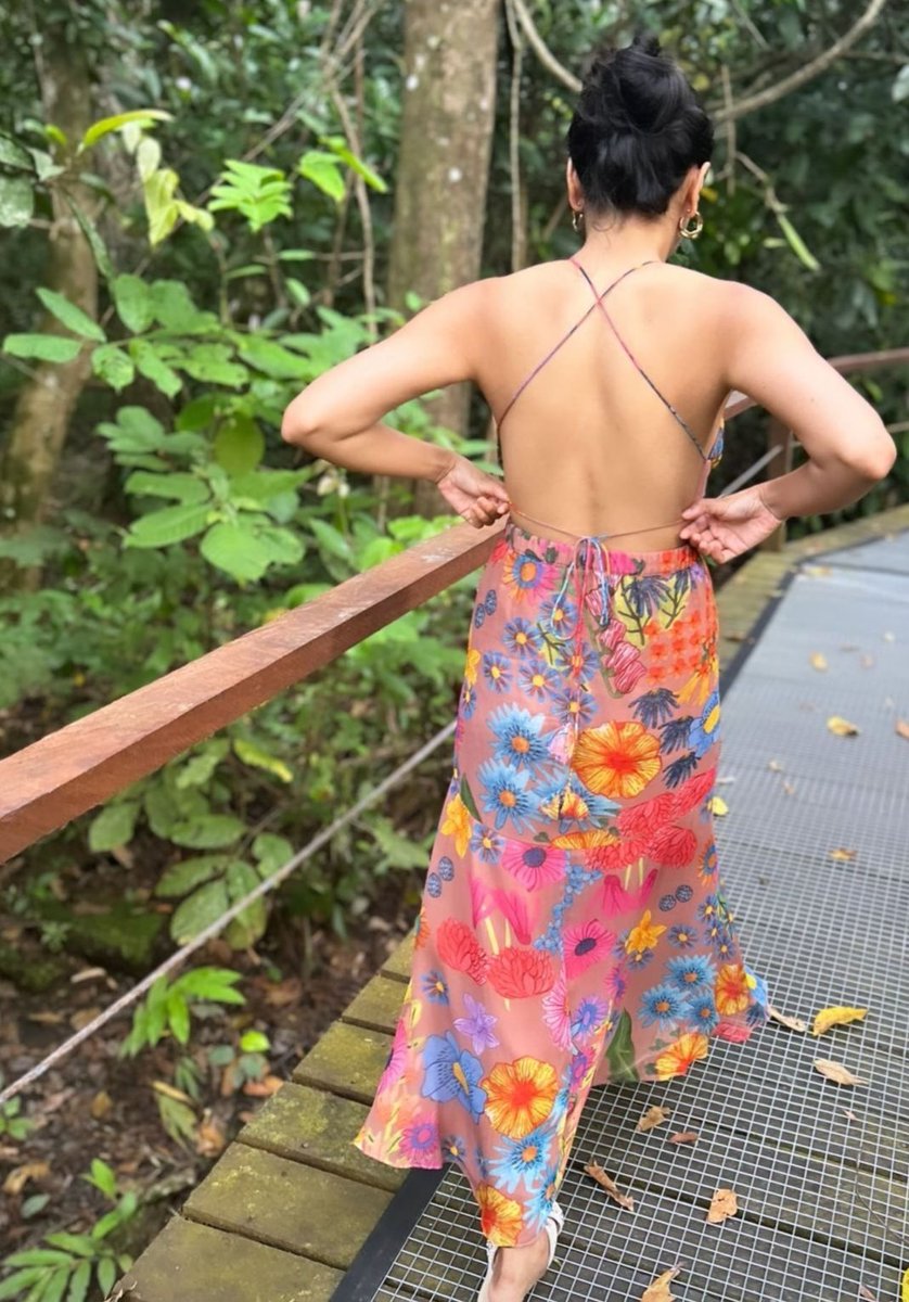 filmfare's tweet photo. Guess who? https://t.co/6l2yWvmWJM