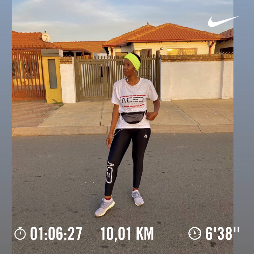 122beth's tweet photo. #FetchYourBody2023 
#RunningWithTumiSole 
#IPaintedMyRun https://t.co/gSlyVI4cLi
