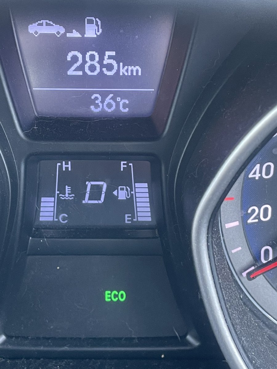 Nadine نادين 🇵🇸🇱🇧 (@nadine_chemali) on Twitter photo HEY <a href="/KFCAustralia/">KFC Australia</a> there’s a young woman dressed in a long sleeve red shirt and long pants holding a giant sign and it’s THIRTY SIX DEGREES At your coorparoo store - it’s awful. I’ve called the store and the manager explained it’s not them it’s head office. Pls RT HEY <a href="/KFCAustralia/">KFC Australia</a> there’s a young woman dressed in a long sleeve red shirt and long pants holding a giant sign and it’s THIRTY SIX DEGREES At your coorparoo store - it’s awful. I’ve called the store and the manager explained it’s not them it’s head office. Pls RT