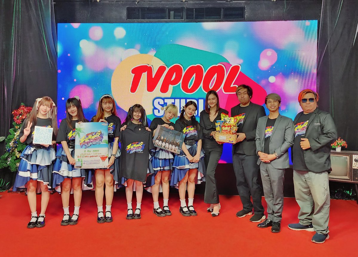 WarudoShow's tweet photo. ขอขอบคุณสื่อมวลชนทุกท่านที่ให้การต้อนรับทีมผู้จัดงาน ศิลปิน @Sorasora_idol Sora Sora
และผู้สนับสนุนหลัก Cocori ผู้ผลิตขนมอบกรอบ "โอเดนย่า" มา ณ ที่นี้
เจอกัน 8 เมษายน ที่ชั้น6 JJMall
#Cocori #โอเดนย่า
#WarudoSummerbreak
#TVPOOL #เนชั่นบันเทิง
#คมชัดลึก #BUGABOOTV https://t.co/MmsdjJedYC