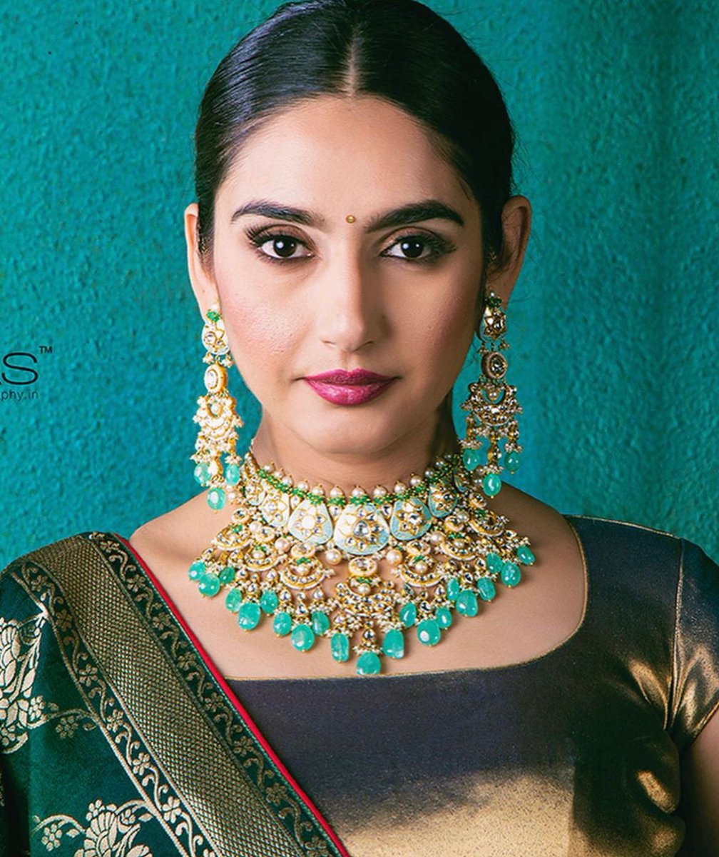 BangaloreTimes1's tweet photo. #Rraginidwivedi is all about #Sparkle and #Shine in her latest photos. #Photoshoot #Newpicalert #Rraginidwivedifans #Kannadaactors https://t.co/nO5oiZddps