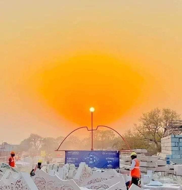 PavanChhaunkar's tweet photo. धर्म का सूर्योदय हो रहा है… #RamMandir https://t.co/RijzlsPxAz