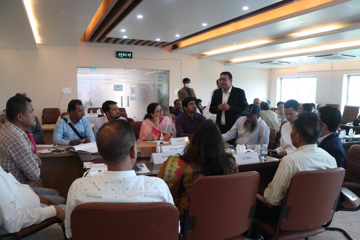 🇧🇩 has been paving the way for a greener future through #naturebasedsolutions.🌿🌊

Our #HIREAP programme brought stakeholders together to invest in Chattogram Hill Tracts &amp; supports the wider adoption of NbS for #water, #disaster, &amp; green #livelihoods.

👉icimod.org/event/scaling-…
