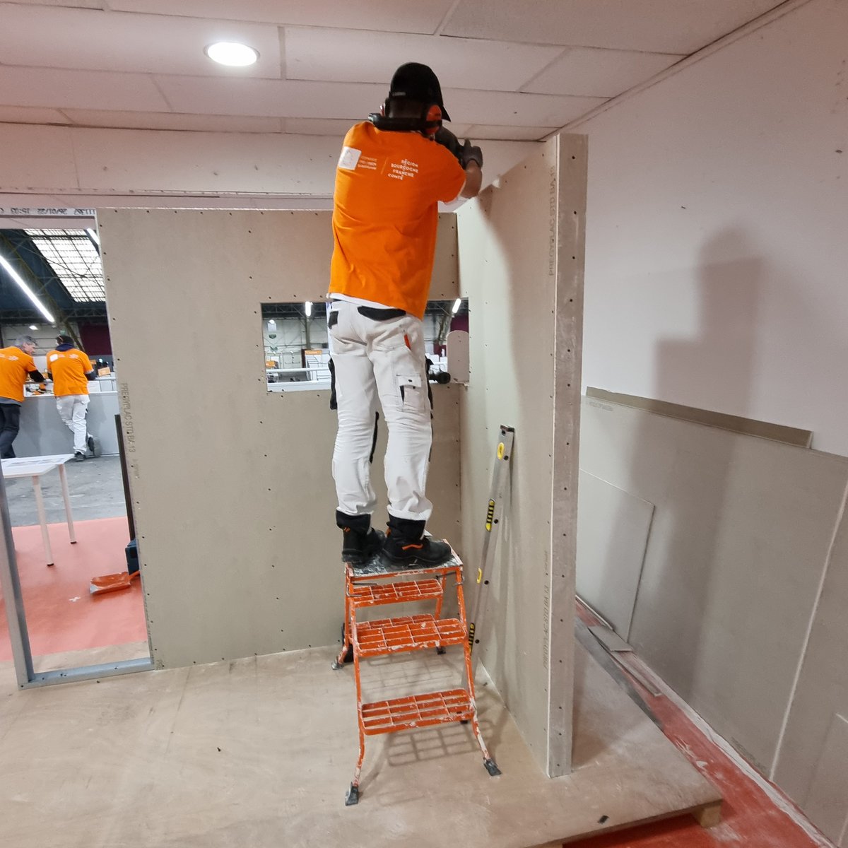 BATIMENTCFA_BFC's tweet image. #Plaquiste
Venez nous rencontrer à la première édition “Explore ton métier” et vivez les sélections régionales de la 47e Édition de la Compétition WorldSkills.

3 apprentis du site d'Autun sont en compétition.

#découvertedesmétiers #orientation #worldskillsfrance