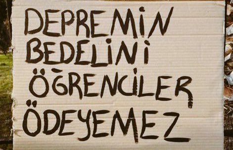 EfeeHos's tweet photo. #Cbsonkararyuzyuze #20marttayuzyuzekarari sesimizi duymak zorundasınız görmezden gelerek işleri düzeltemezsiniz bi de şu foto o kadar doğru ki https://t.co/OTLkFpBSRR