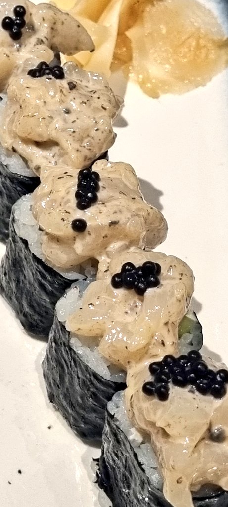 TroposFDining's tweet photo. Νέο γαστρονομικό σημείο  στη Θεσσαλονίκη

Και το όνομα αυτού?

 AVENUE Restaurant &amp; Bar

 (τέως INTERNI)  στη Νέα Παραλία Θεσσαλονίκης https://t.co/m9bLrJ4n0U