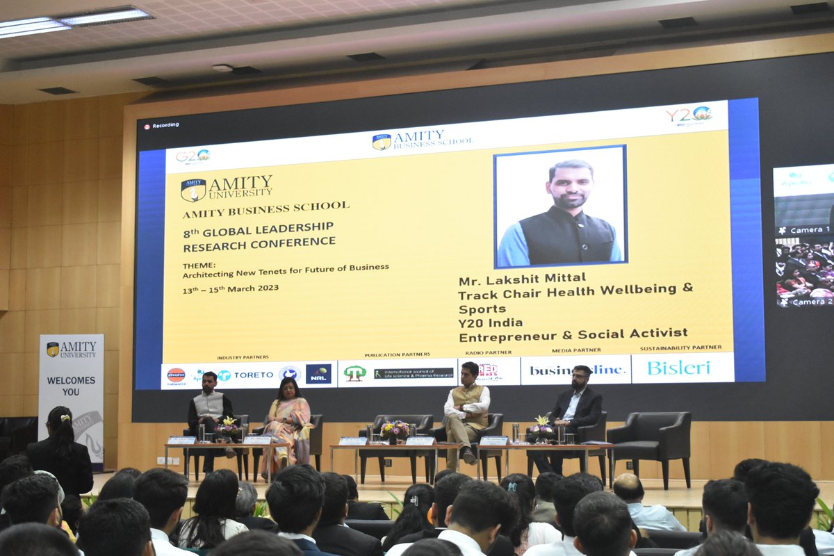 lakshit_sm's tweet photo. Had an enriching discussion at the inaugural session of @AmityUni's Global Leadership summit #GLRC

Happy to see the growing enthusiasm in students around #industry40 and their willingness to learn and upskill to make India a $26T economy by 2047

#YOUTH #leadership #Growth https://t.co/ChAFbK2N4V