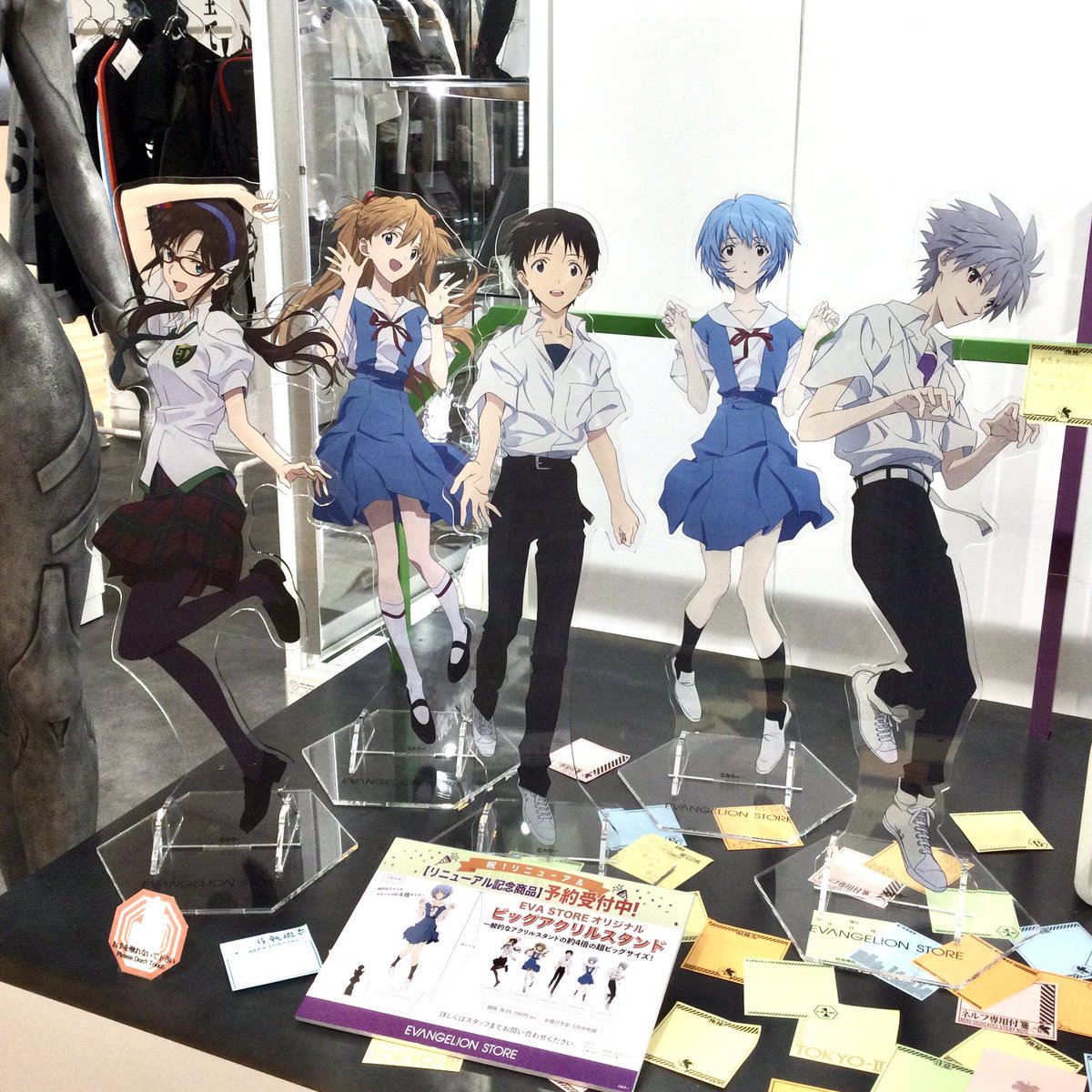 予約受付中】 EVA STOREオリジナル「ビッグアクリルスタンド」の