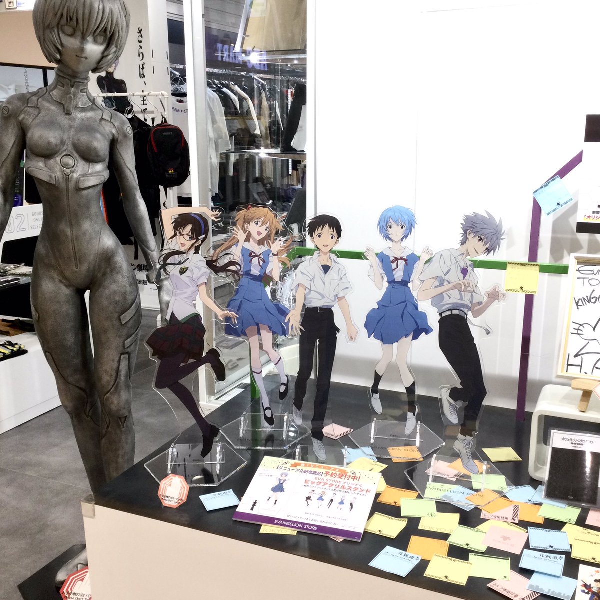 予約受付中】 EVA STOREオリジナル「ビッグアクリルスタンド」の