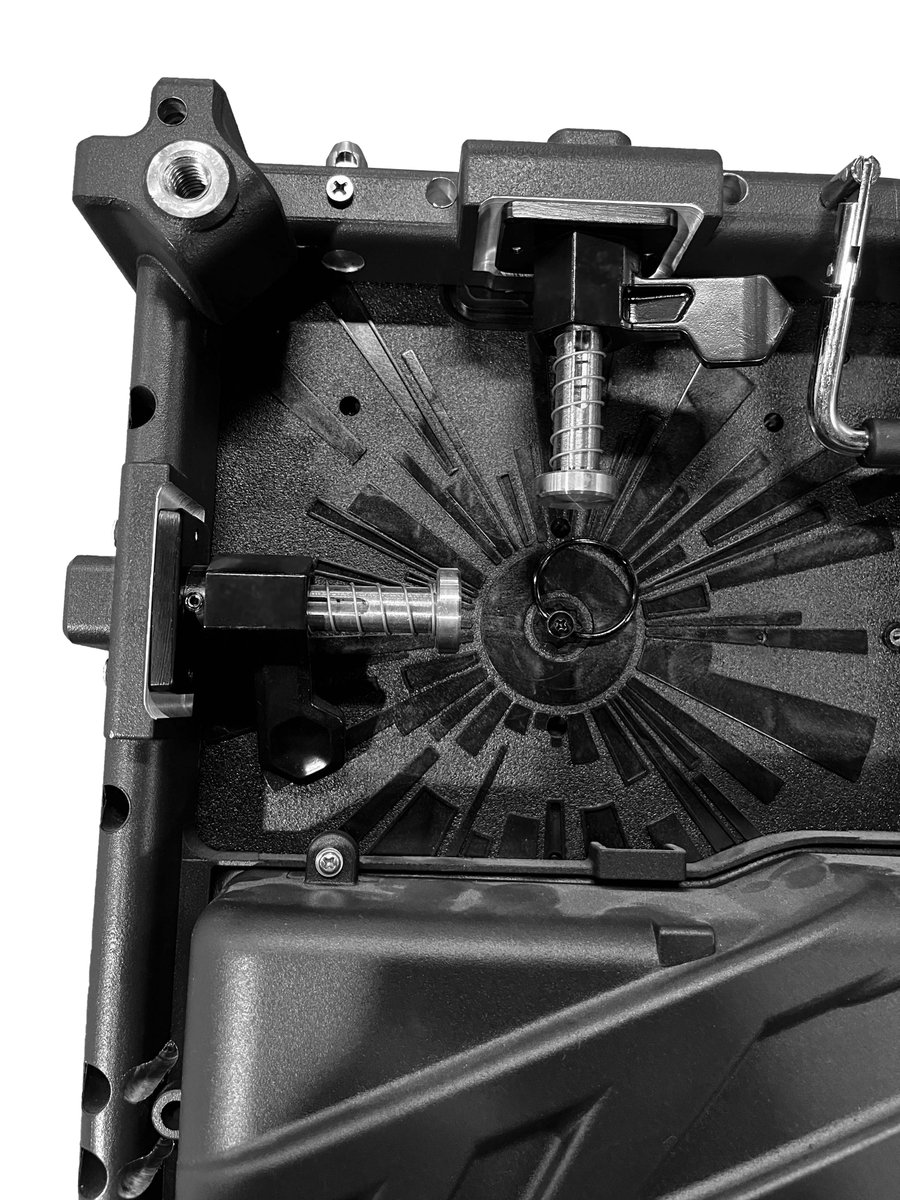 LeeLe07484214's tweet image. Rental led display ,  500*500mm and 500*1000mm .
with Corner protector 
HUB connection 
welcome to consult freya 
whatsapp/wechat +86 18485435824
#leddisplaymanufacturer #leddisplaypanel #rentalleddisplay #diecastindonesia #led #ledscreen #videowall #ledwall #stagebackground #led