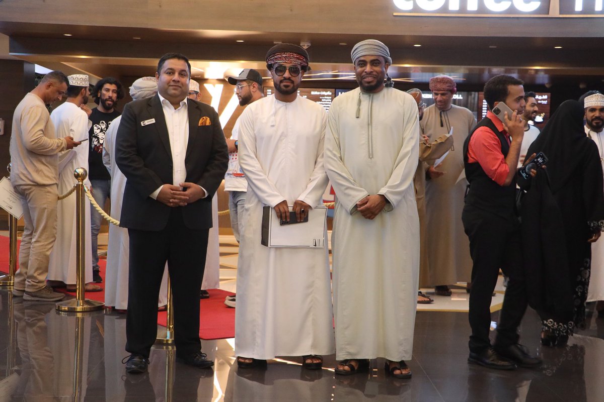 OmanFilm's tweet photo. رماد وديانة الماء وارواح ملتهبة ، 
ثلاثة عروض لأفلام قصيرة عمانية ، تزاحم محبي السينما في قاعة سينما سيني بوليس https://t.co/Np66hR9mSq