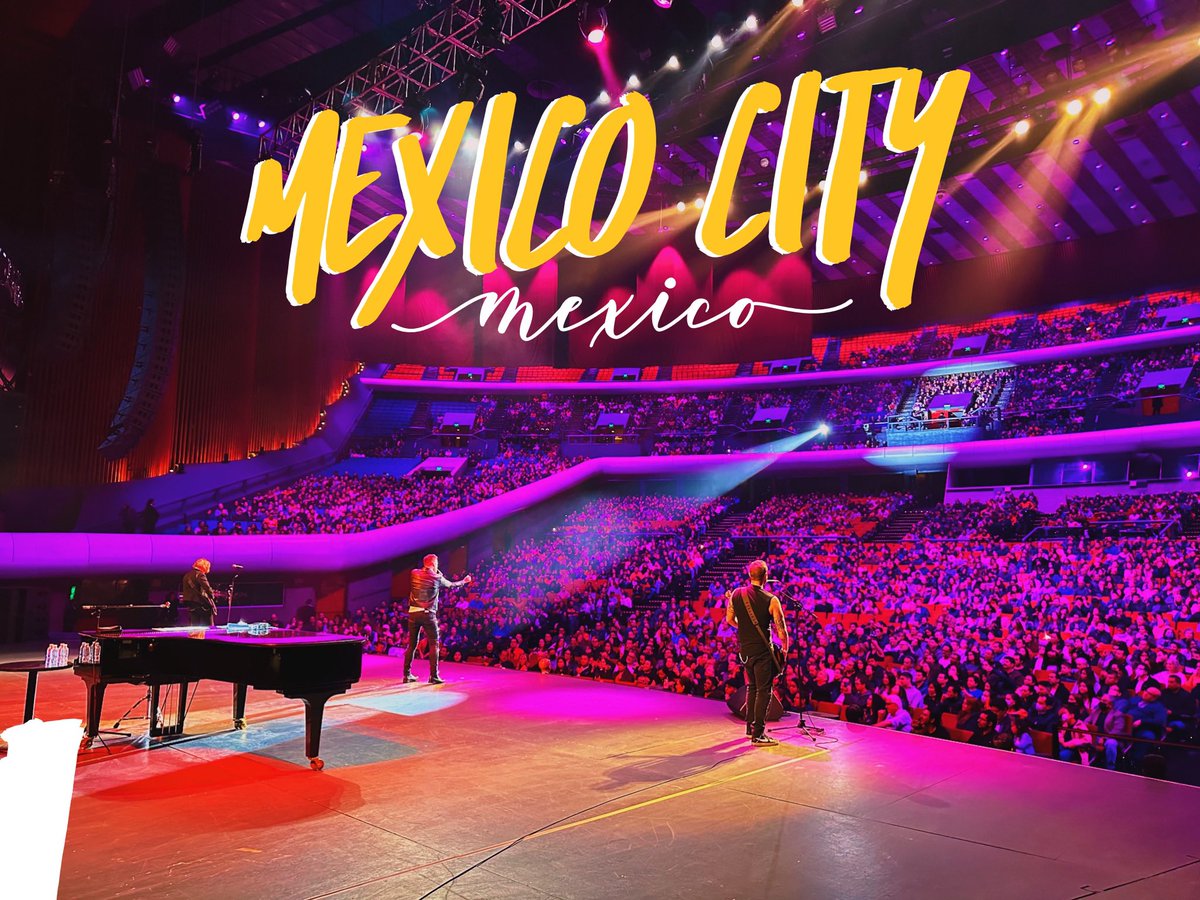 marcmartel's tweet photo. What an amazing night playing Queen's greatest hits to 7500 boisterous Mexicans - our second biggest show ever. Thank you, people of Mexico. And thank you Auditorio Nacional. What a beautiful time we had. https://t.co/gWK7W5mj0a