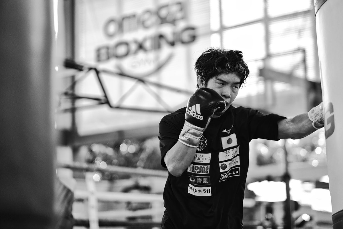 Omega Boxing tweet media