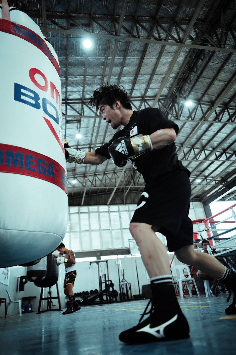 Omega Boxing tweet media