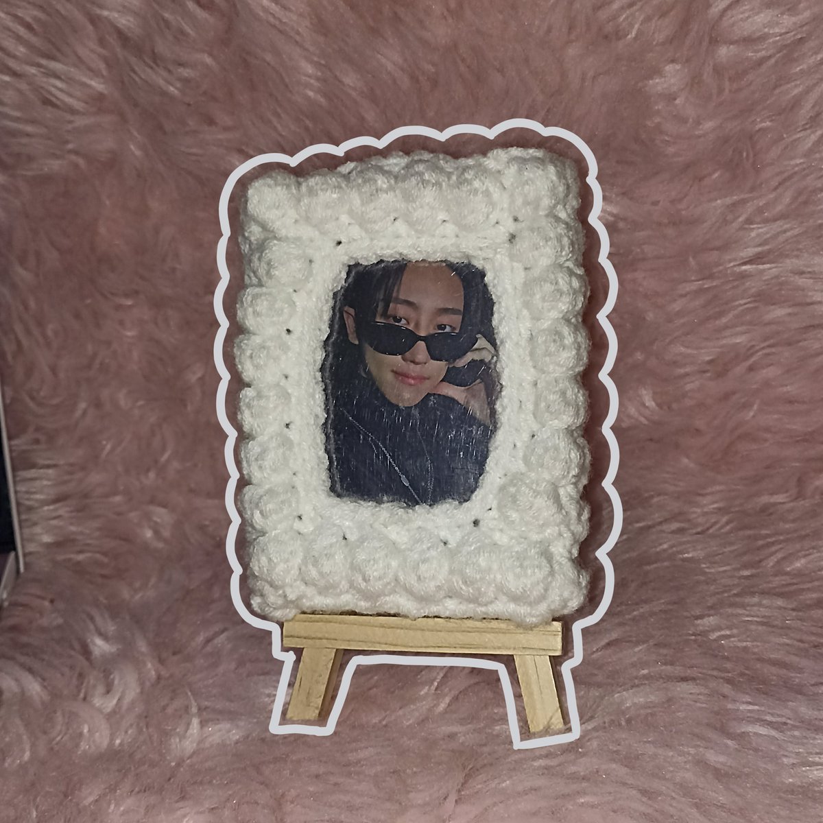 0211crtz's tweet photo. wts lfb pc holder

crochet puff / bubble photocard holder

- ₱ 120 •  ₱ 110 payo + pf

- with lock &amp; button
- fits regular sized toploaders
- toploader is not included
- payo / 3days res

🏷️ wtb lfs pc holder [borrowed tags] kpop svt seventeen bts twice blackpink enhypen skz https://t.co/z8M1vl1zP8