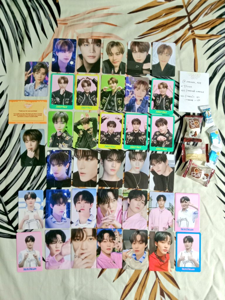 sebaek_412's tweet photo. This the all merch that I bought in @ph_papercut, I received all merch complete and had no dents 'coz they packaged very well. And I also recommend this shop when you buy K-pop merch; it is a 10000% legit seller. more merch to come ☺️
#PCUTPHproofs https://t.co/X1tVs92k2j