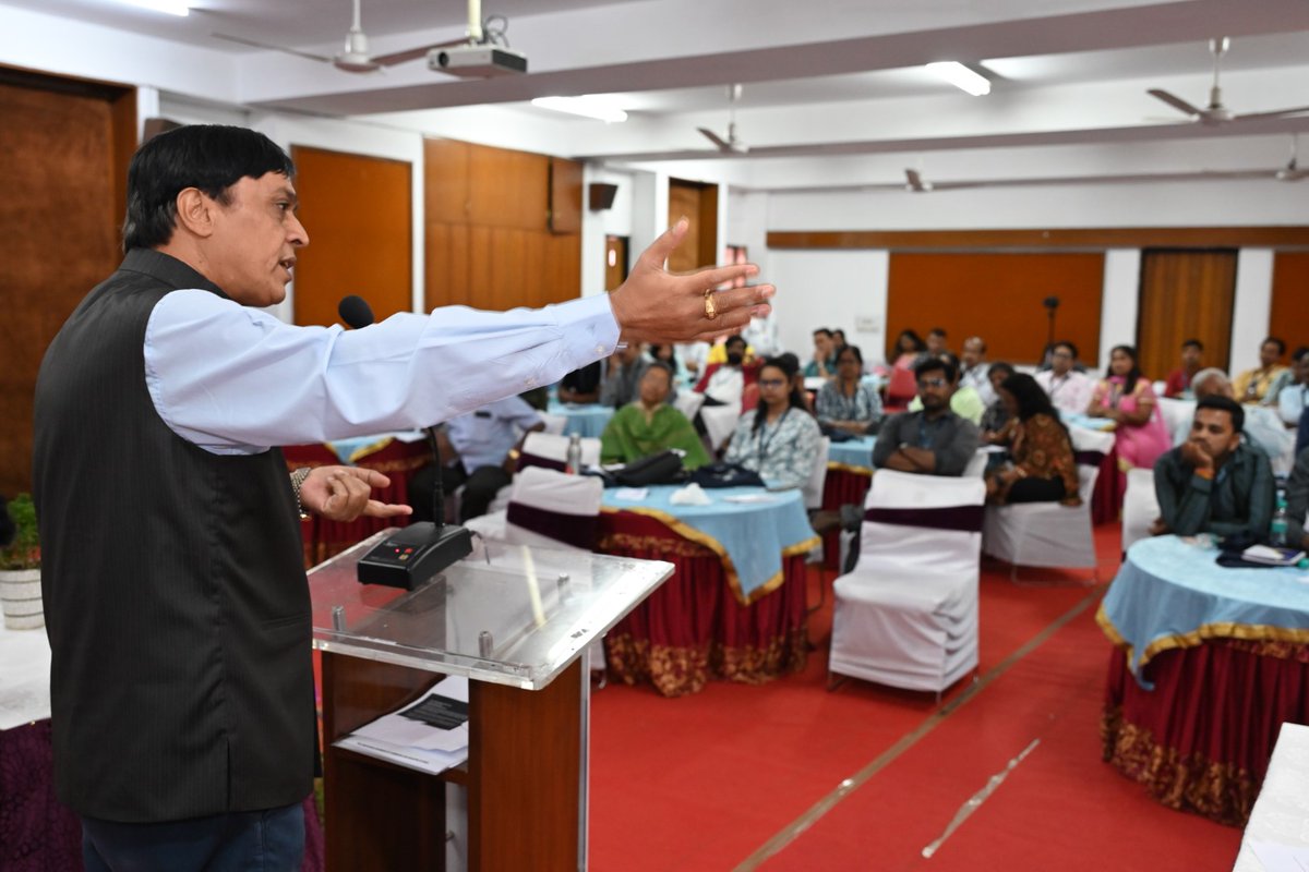 VYKIndia's tweet photo. The three-day residential training program on #ICTtools and #techniques for NPOs concluded today and was successful in achieving its vision of capacitating #NPOs and making them aware of the potential of #ICT & how #ICT could aid an organizationโs growth. https://t.co/CRPVqLXu6Q