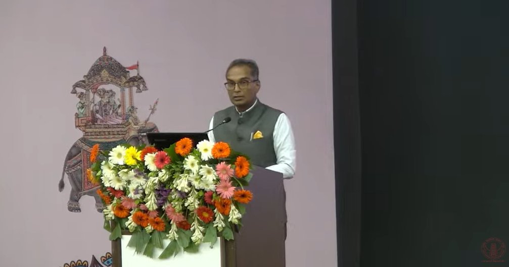 iitjodhpur's tweet image. Chief Guest, Dr. S Chandrasekhar Secretary, DST, Government of India at the IITJ@15 event speaks on how India could be a superpower by 2047 by making effective use of resources as this will play a major role in the future.

@IndiaDST 

#iijodhpur #iitjat15 #launch #inaugration
