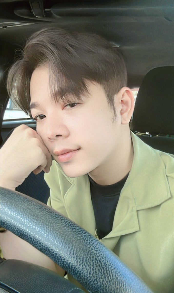 TingHnuy's tweet photo. ไม่อยากเสียใจแล้ว อยากเสียตัวอย่างเดียวเลย 😂😝 #ชลบุรี #อมตะนครชลบุรี https://t.co/BpiAisHK6k