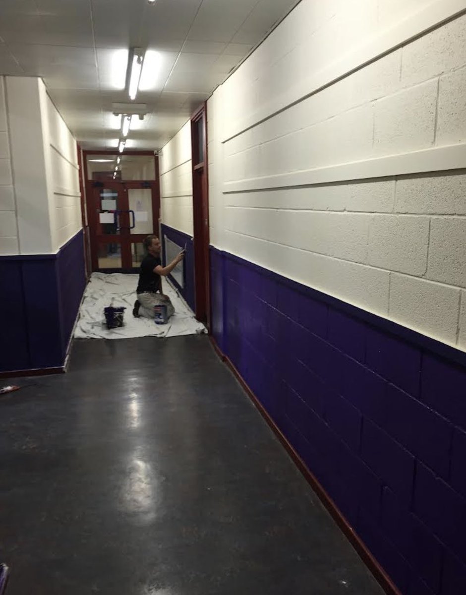 McLoughlinSon's tweet photo. For the week that’s in it , throwback to when we decorated PBC,all changed again with a new colour scheme since #throwback #throwbackthursday #tbt #ttid #interior #internaldecoration #themardyke #cork #corkcity #qualitycounts @pbcrugby Senior cup champions, going for the double https://t.co/4b2eXAmZWR