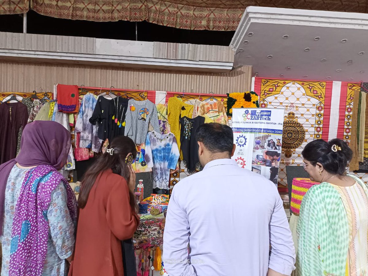 SzabistZabtech's tweet photo. SZABIST ZABTech (iTVE) Hyderabad participated in the exhibition organized by Women Chamber of Commerce.

#szabistzabtechitve #Hyderabad #womenchamberofcommerce #exhibition #TVET #Skills #promotingskills #webuildskills #SkillsEmpowerment #learnandgrow #learnwithzabtech #ZABTech https://t.co/yAVIvEDwwY