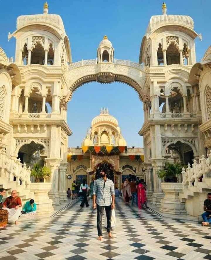 Priya00773006's tweet image. #akhilsarthak