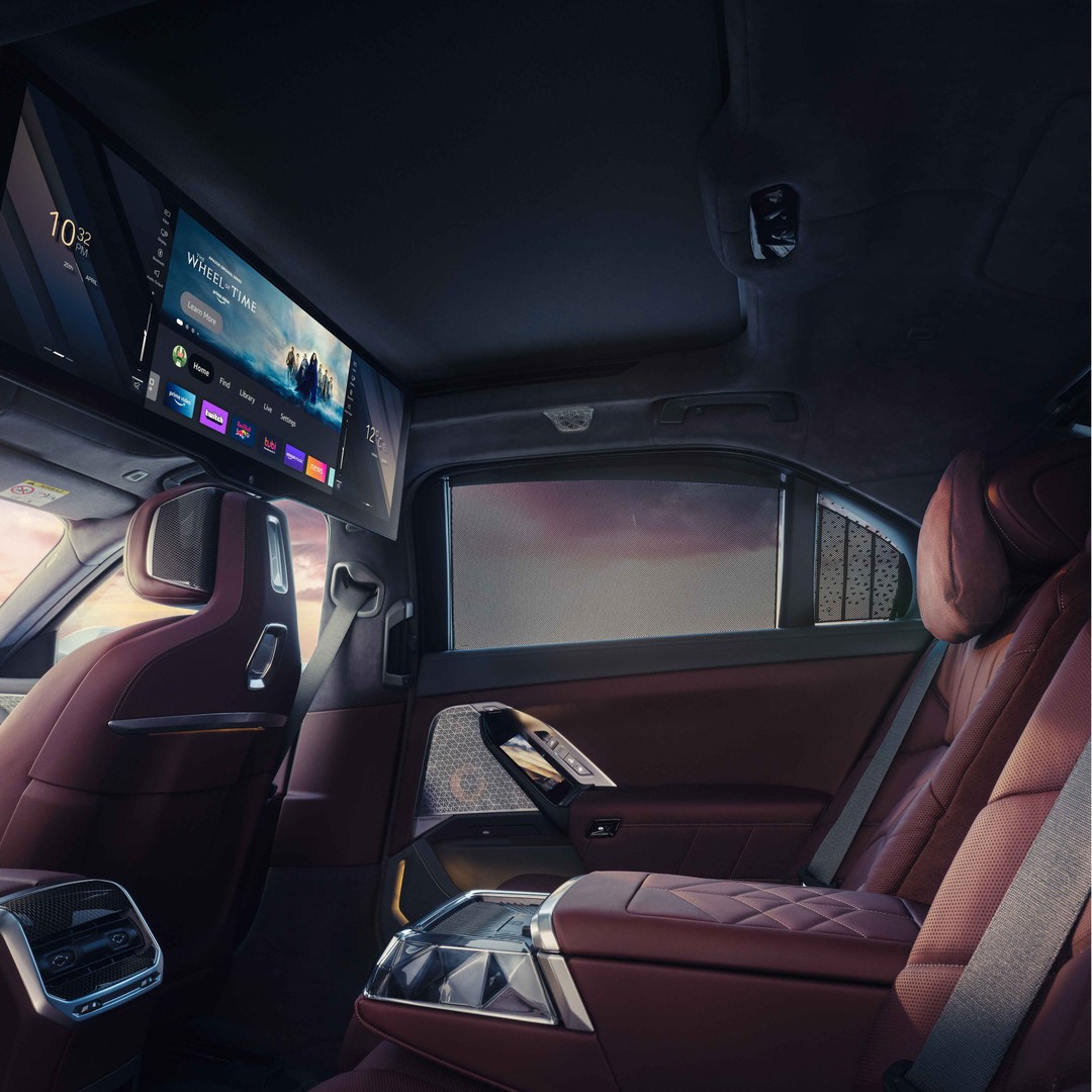 عش واقعاً جديداً مع سيارة الفئة السابعة الجديدة.

اتصل بنا على 80050008 أو زُر bmw-oman.com لمعرفة المزيد.

#BMWOman #BMW7Series #The7