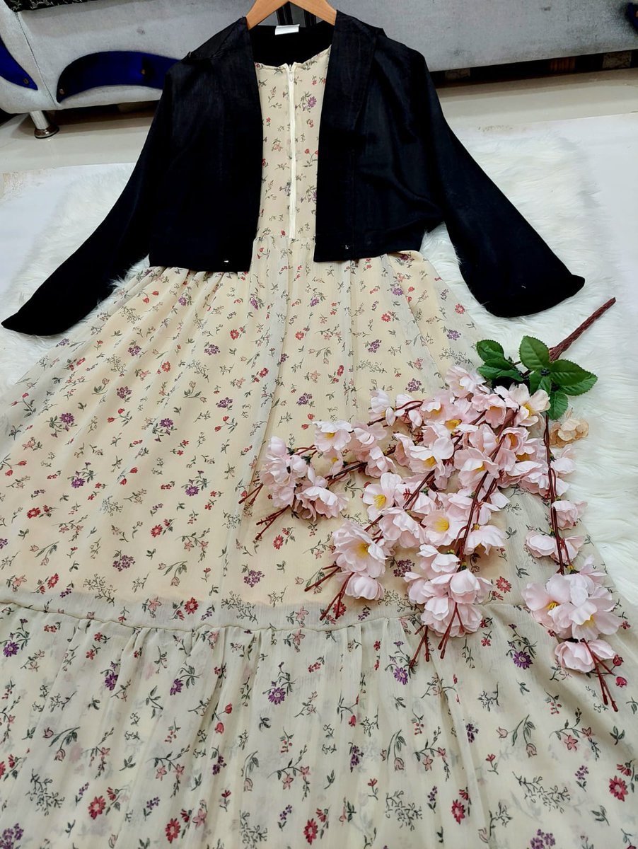 GraceThreadArt's tweet photo. Grace Thread Art
0326 8870000
Restocked
Article T&amp;H Western Coati maxi
Maxi Stuff China Chiffon+Inner
Coati Stuff China Jorjet
SIze
Maxi
Chest 21
Length 52
Ghair 130
Coati
Length 20 https://t.co/m95L7lRBhf