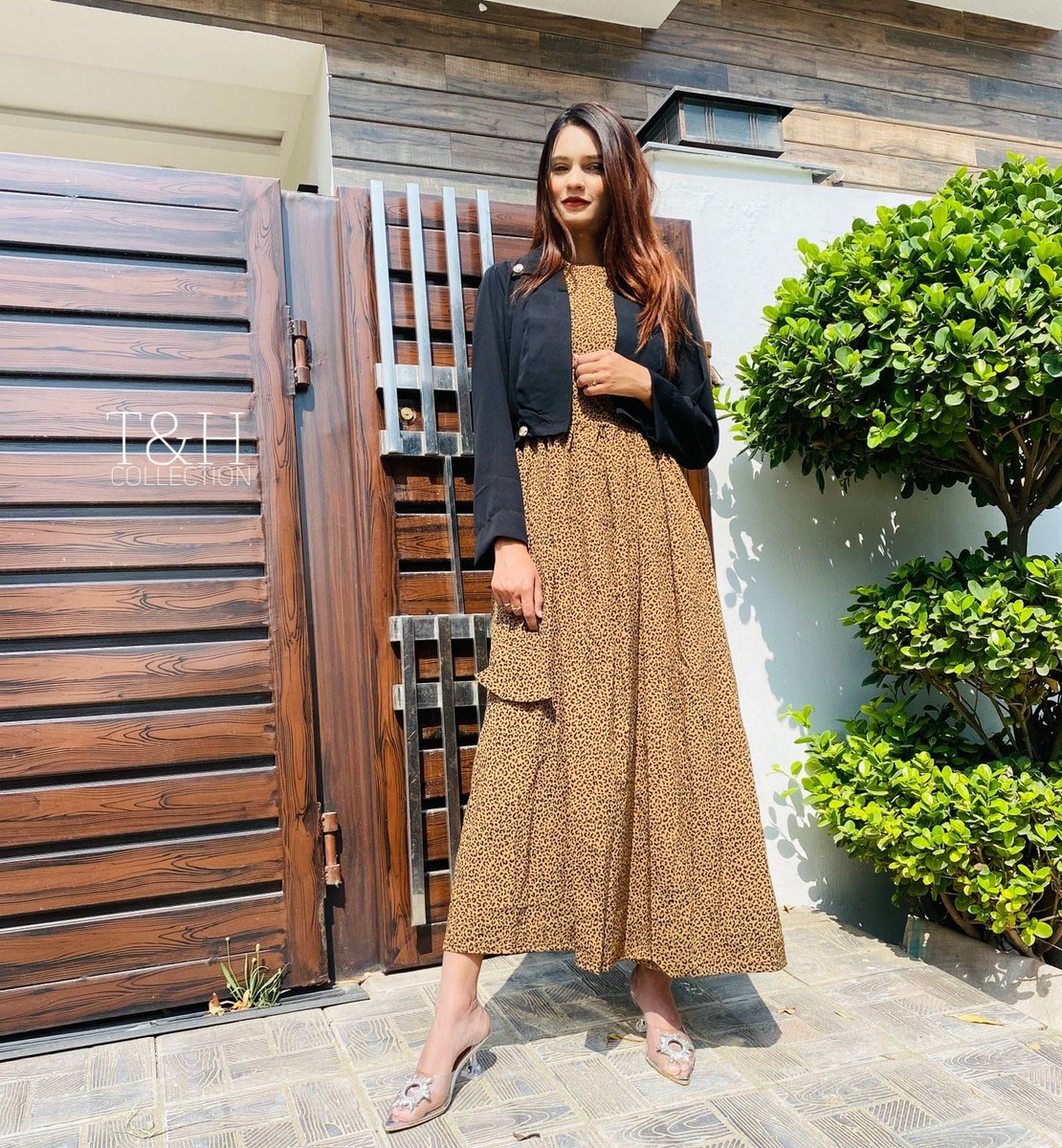 GraceThreadArt's tweet photo. Grace Thread Art
0326 8870000
Restocked
Article T&amp;H Western Coati maxi
Maxi Stuff China Chiffon+Inner
Coati Stuff China Jorjet
SIze
Maxi
Chest 21
Length 52
Ghair 130
Coati
Length 20 https://t.co/m95L7lRBhf