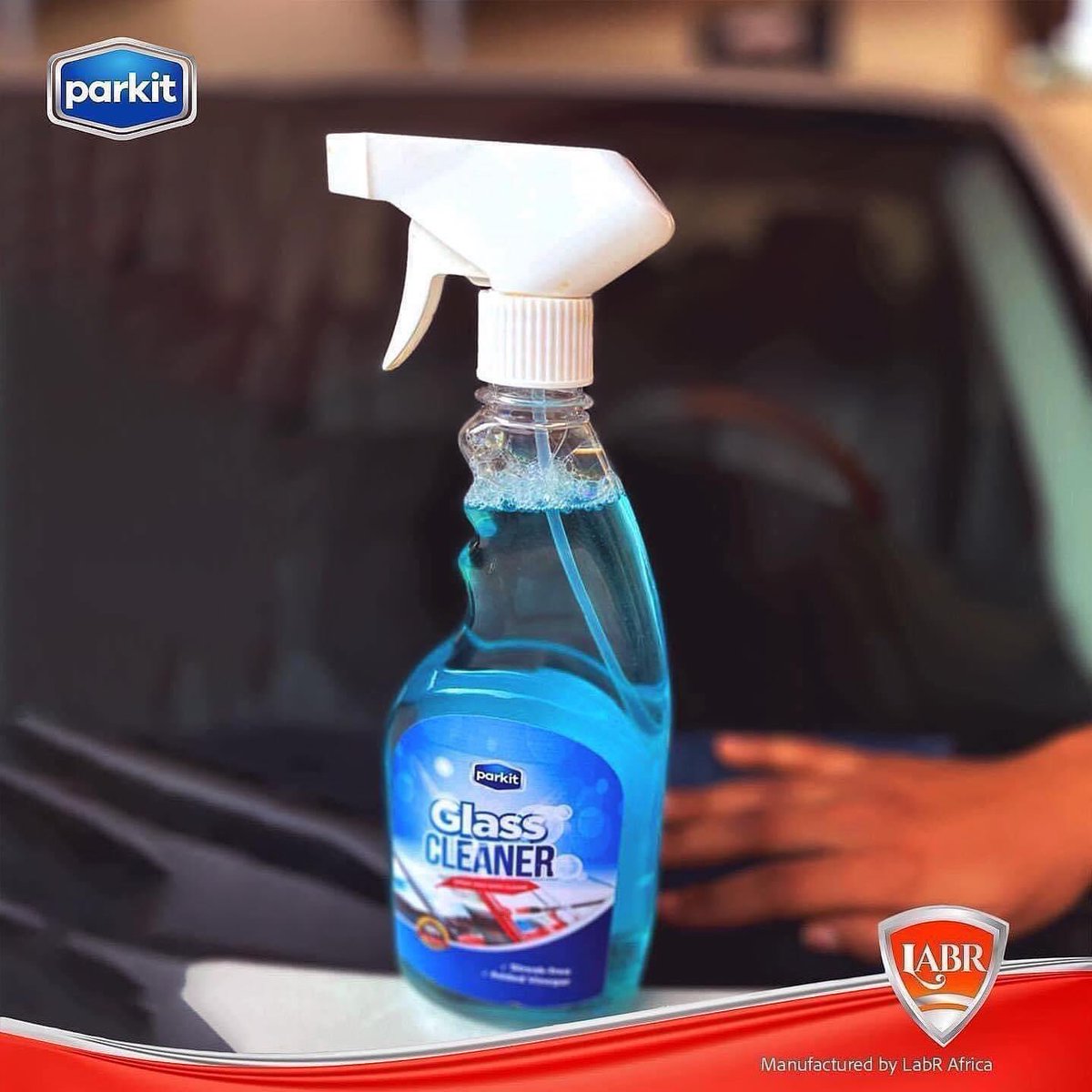 Parkitng's tweet photo. Parkit Glass cleaner is perfect for keeping your windscreen, glass windows and mirrors clean🫧🧼

To order 🛒⬇️
https://t.co/Bx3vlCRCet 

DM/Call/WhatsApp: 09031526466

DON’T DRIVE DIRTY! 

#parkit #labrafrica #carcareproducts #glasscleaner #detailing #carwash https://t.co/FMosIkoM85