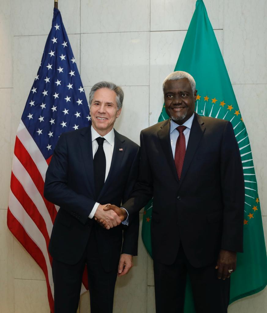 AUC_MoussaFaki's tweet photo. I was pleased to receive US Secretary of State Antony Blinken at the AU HQ during his working visit to #Ethiopia. We exchanged views regarding progress in the implementation of the Cessation of Hostilities agreement and other regional issues of mutual interest. https://t.co/qVxR2bXeFX